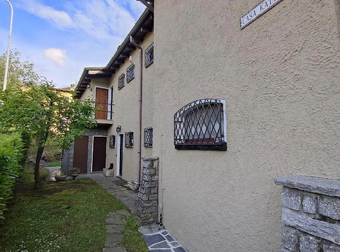 Feluca Porto Tatil Evi Porto Valtravaglia